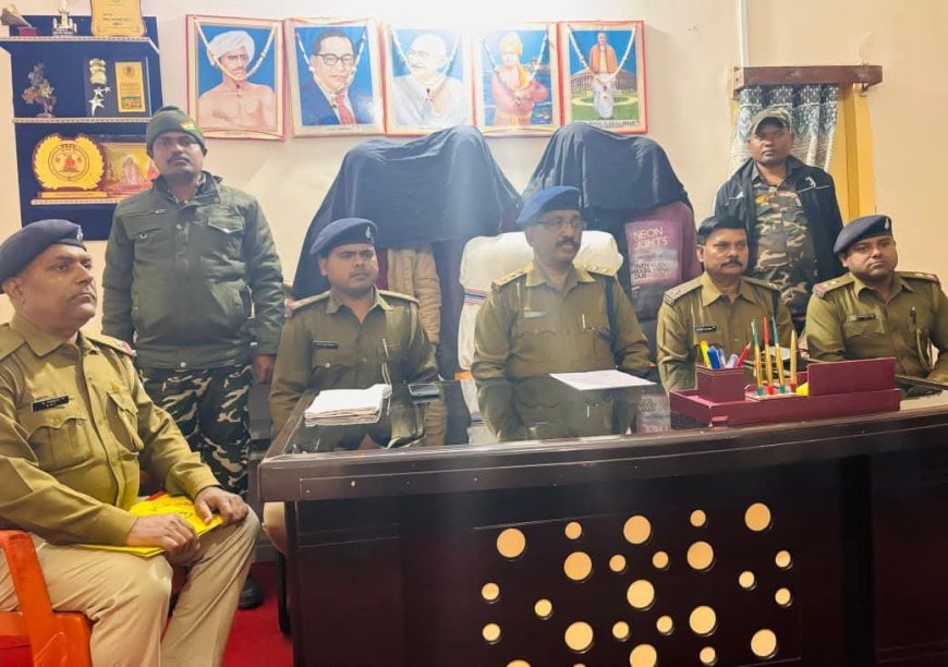 भवनाथपुर अंचल अंतर्गत केतार  थाना क्षेत्र में बैटरी एवं सोलर पैनल चोरी करने वाले चार अभियुक्त को गिरफ्तार किया गया